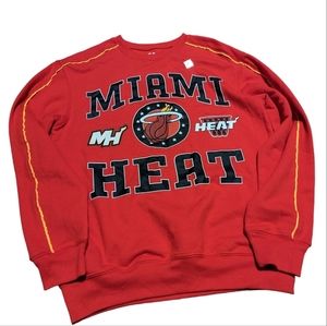 NWT Miami Heat‎ Women's XS crew neck sweatshirt.